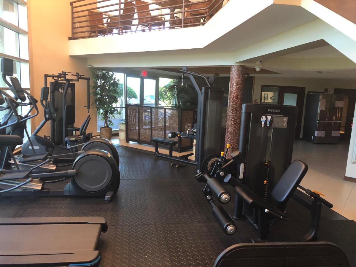 Beautiful New Luxury Townhome With Private Beach And Swimming Pools Ruskin Exterior foto